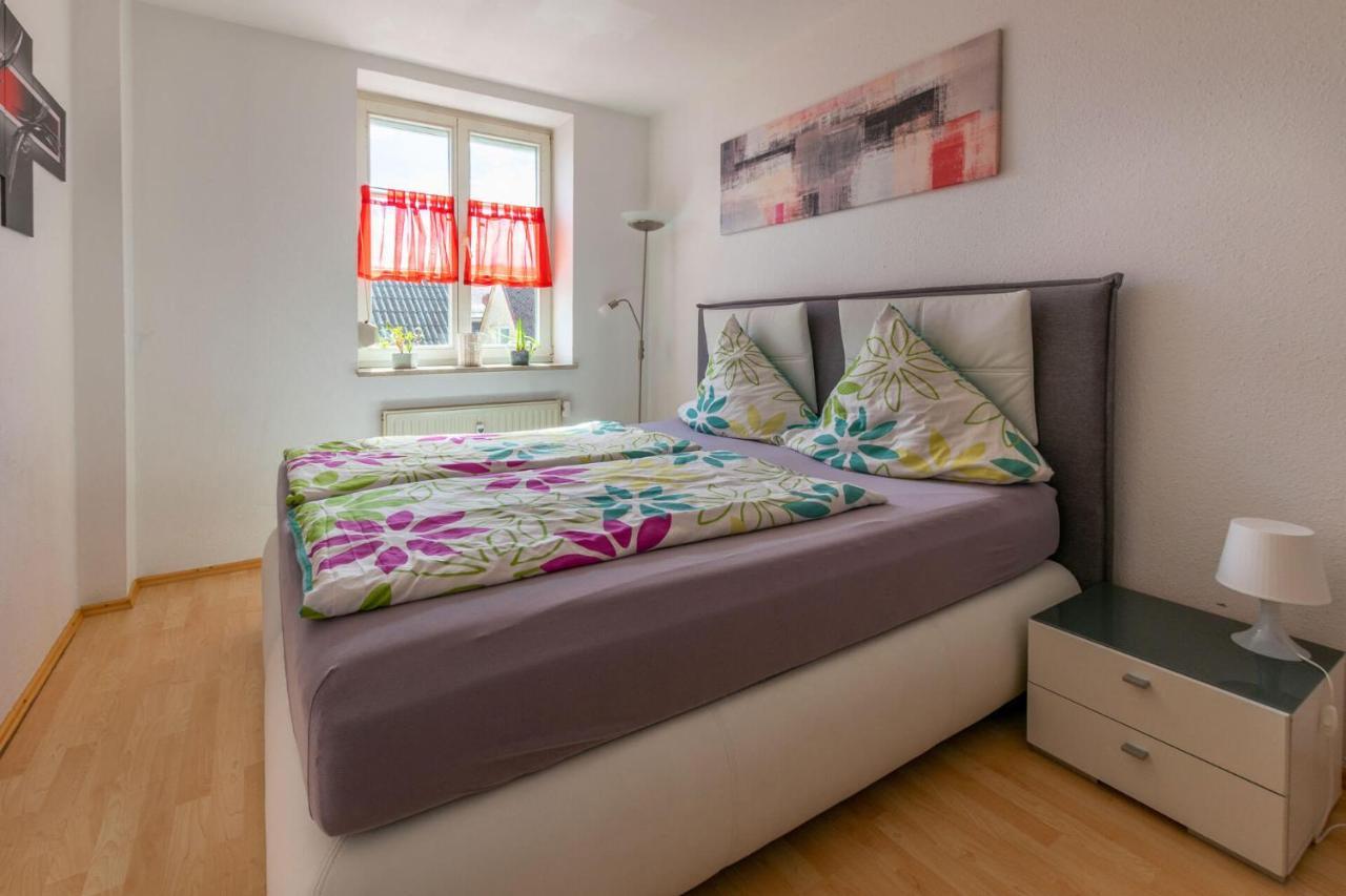 Ferienwohnung Big Family Ichenhausen Dış mekan fotoğraf